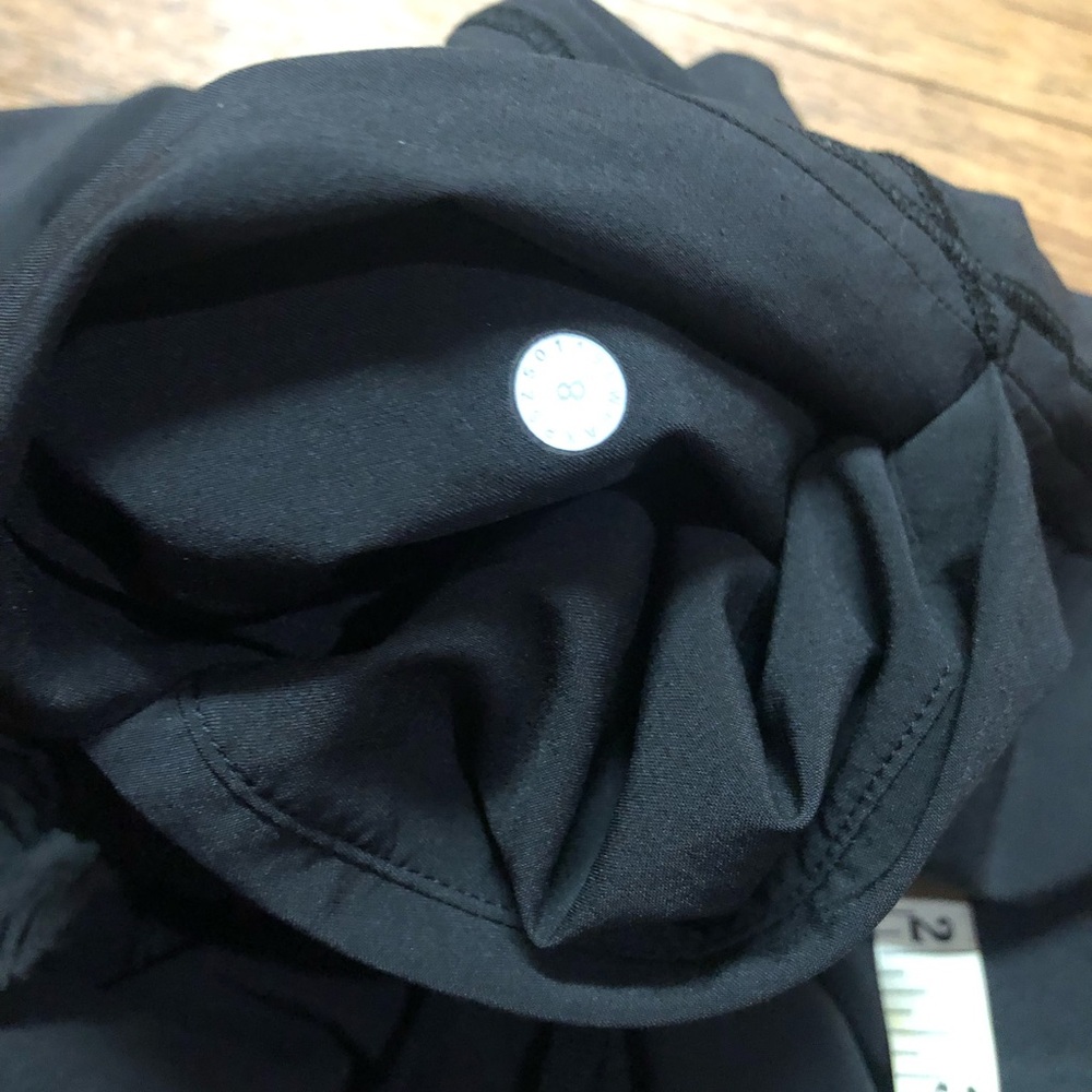 Lululemon - Picture 4 of 4
